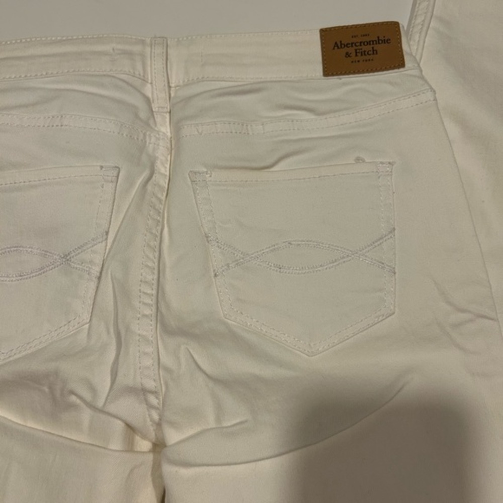 ABERCROMBIE & FITCH WHITE SKINNY JEANS SIZE 4R / 27 - LENGTH 31 - Picture 6 of 10